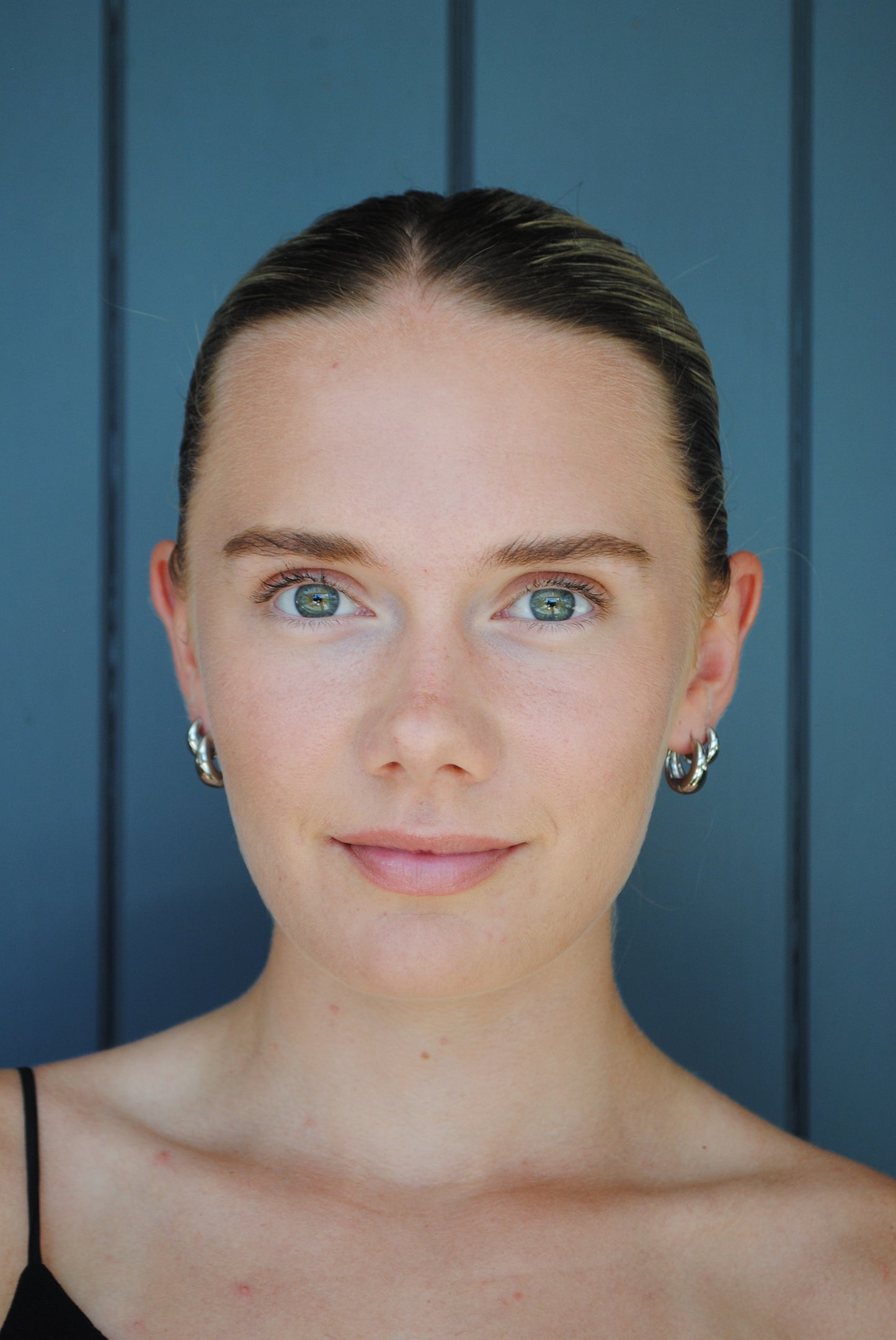 Naya Hoops - Small Silver
