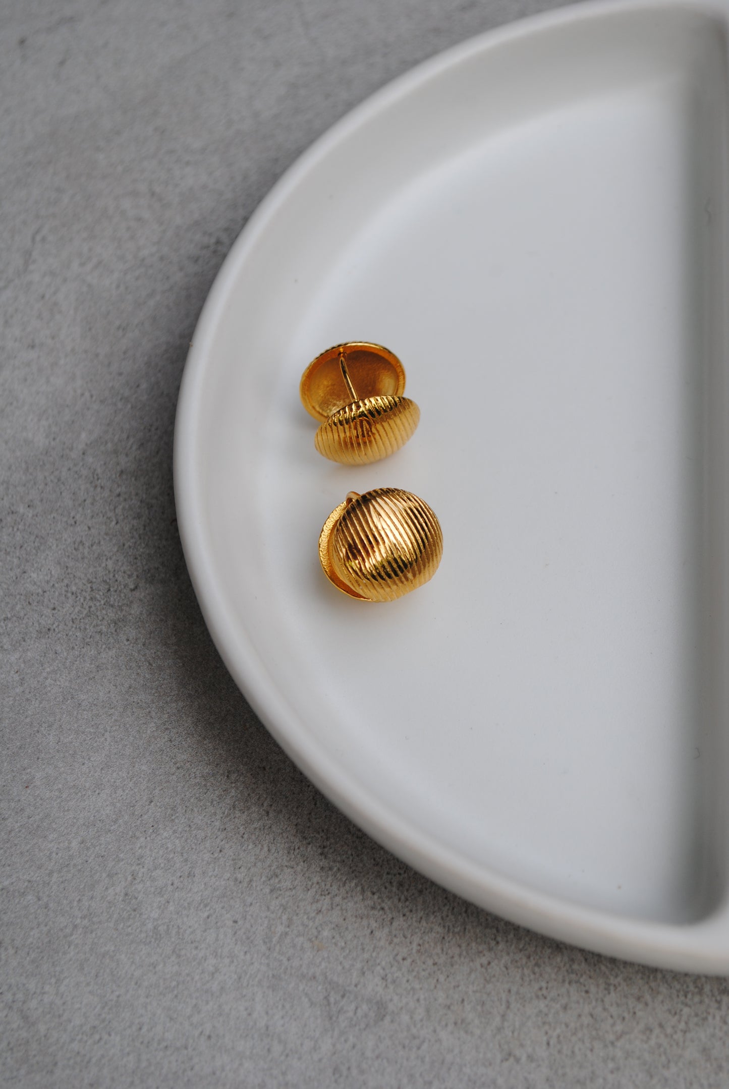 Romy Studs