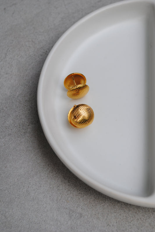 Romy Studs