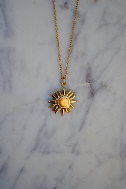 Louie Necklace