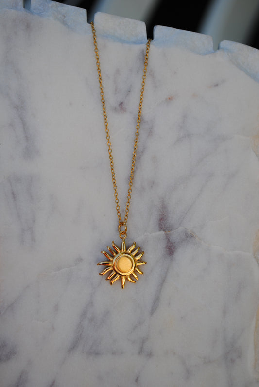 Louie Necklace