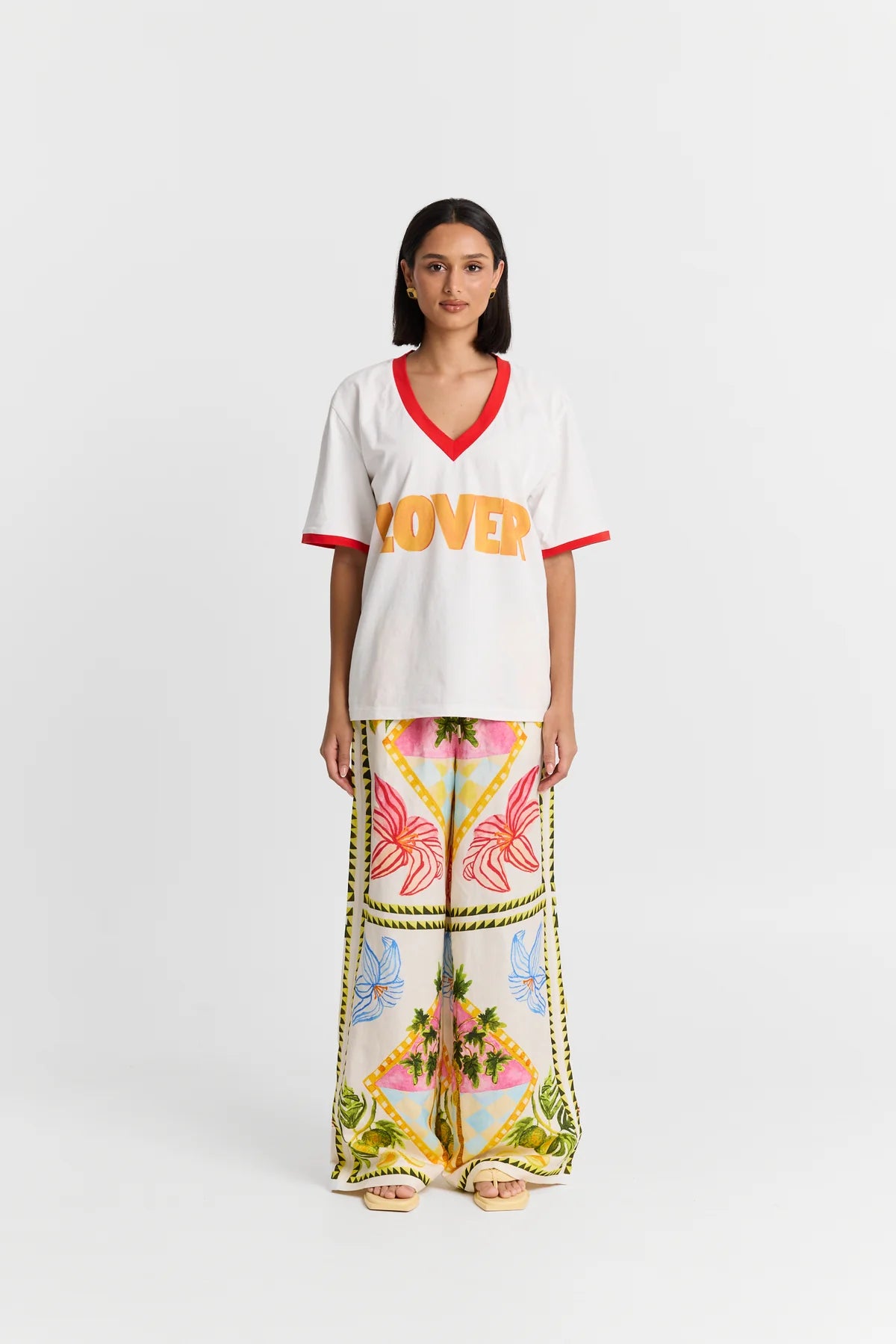 Maku - Lover V neck Tee