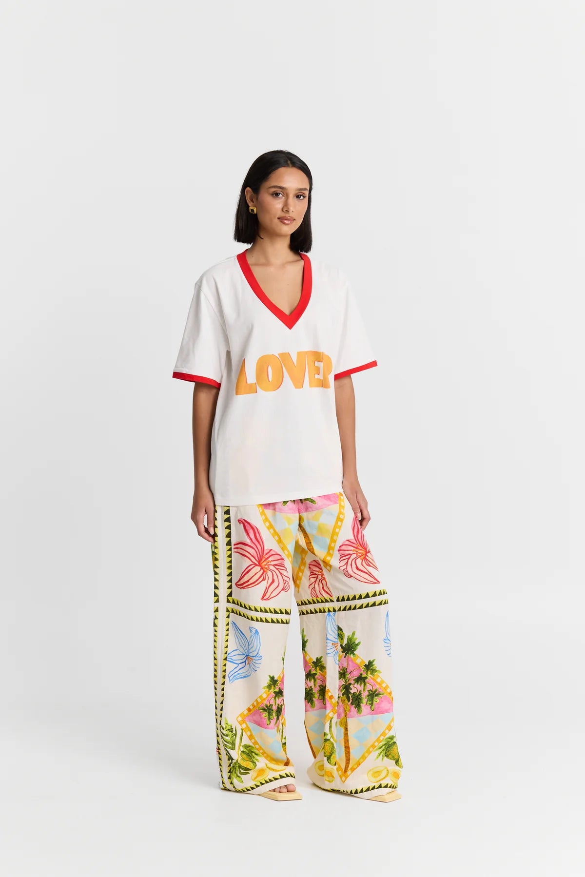 Maku - Lover V neck Tee